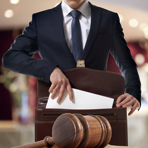 auto accident injury attorney in Cleveland OH