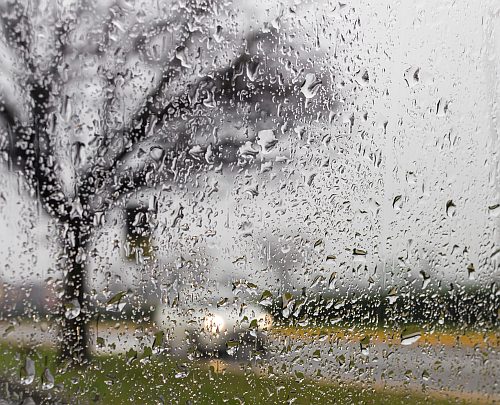 bad weather can contribute to traffic accidents