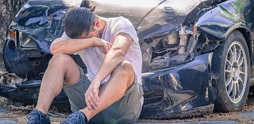 a Cleveland car crash lawyer will evaluate your lost wages
